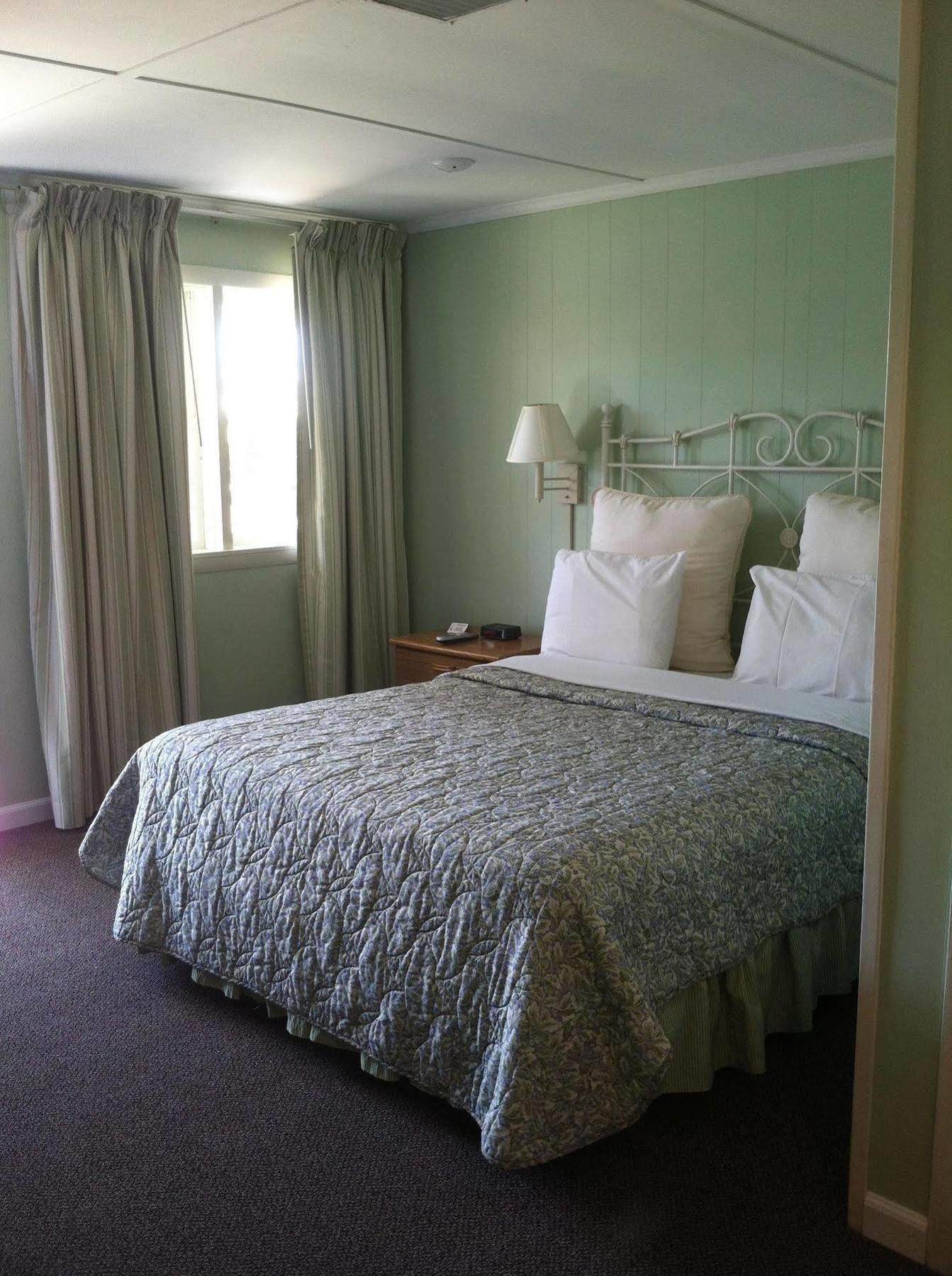 Blue Sea Motor Inn North Truro Kültér fotó
